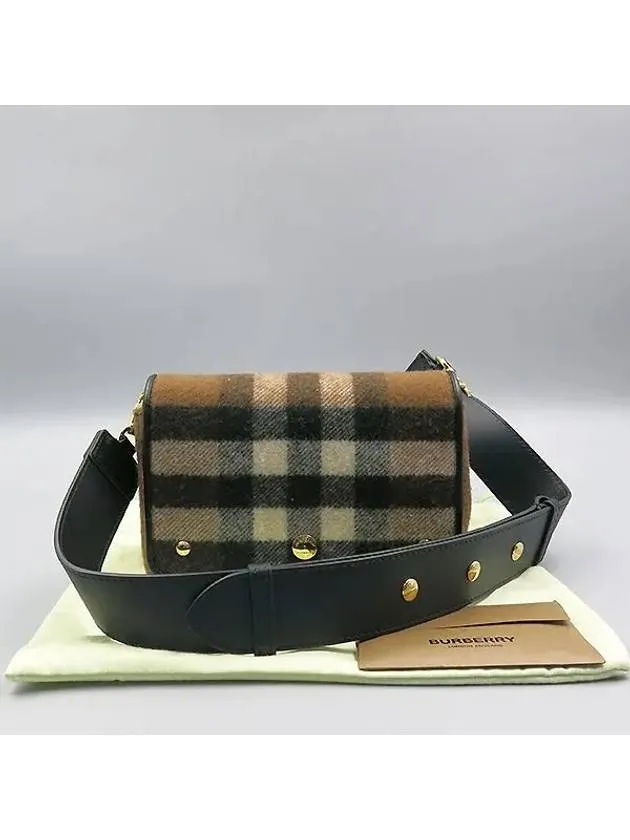 8047076 Crossbody bag