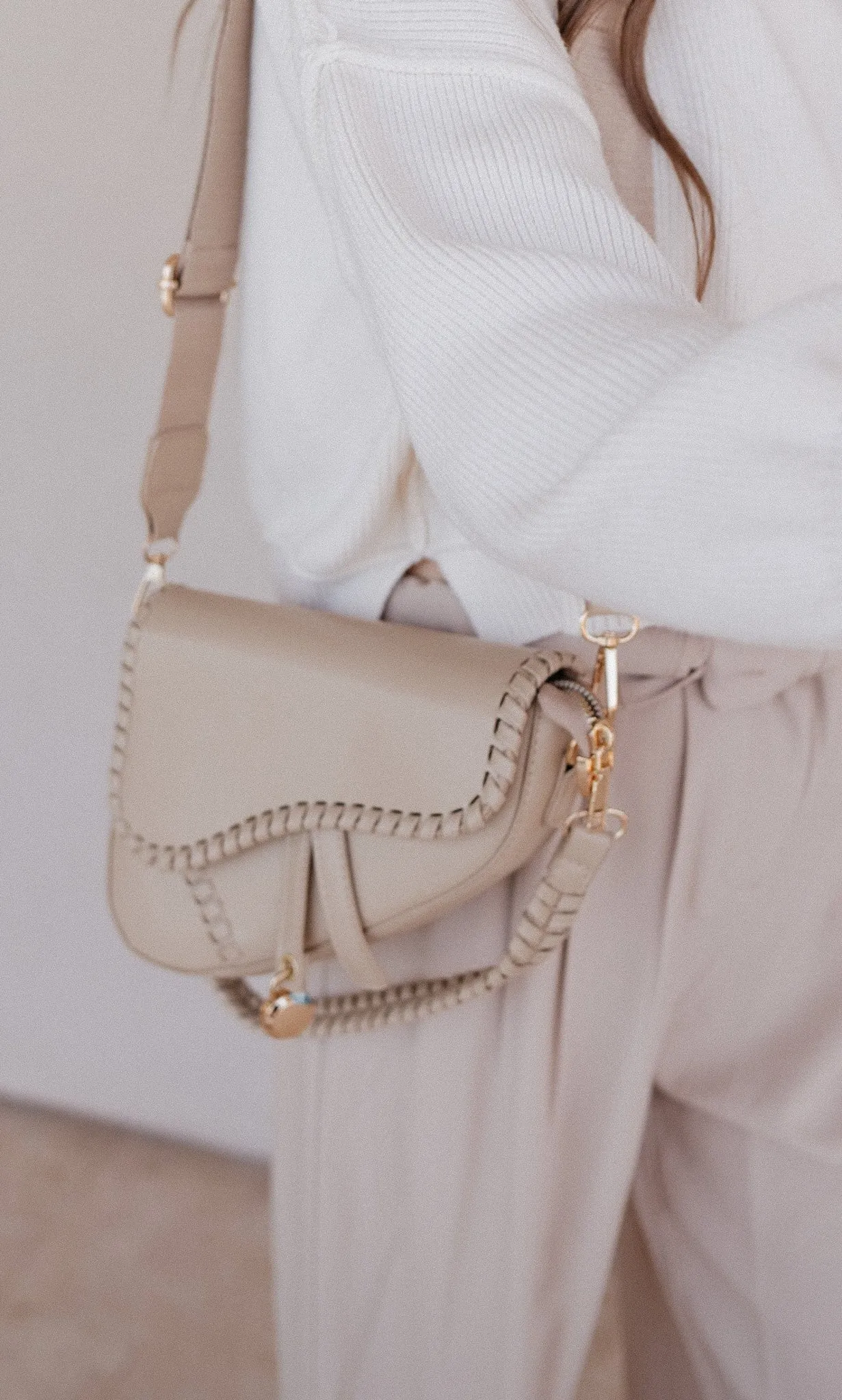 Adeline Saddle Crossbody Hand Bag