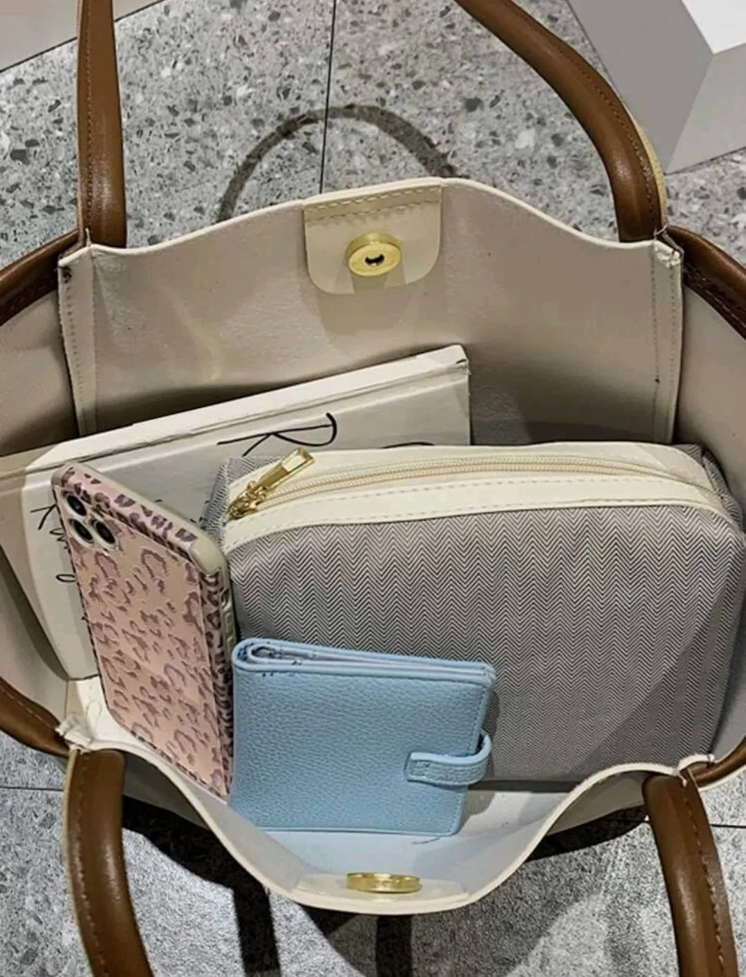 Bag - Shoulder - white brown