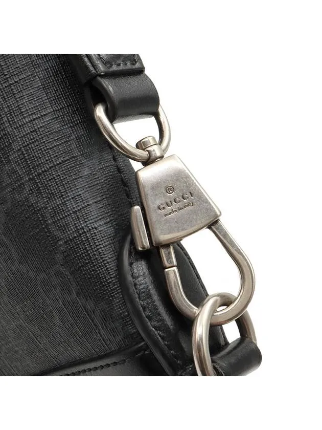 Black GG Supreme Canvas Interlocking G Handstrap Clutch 726833