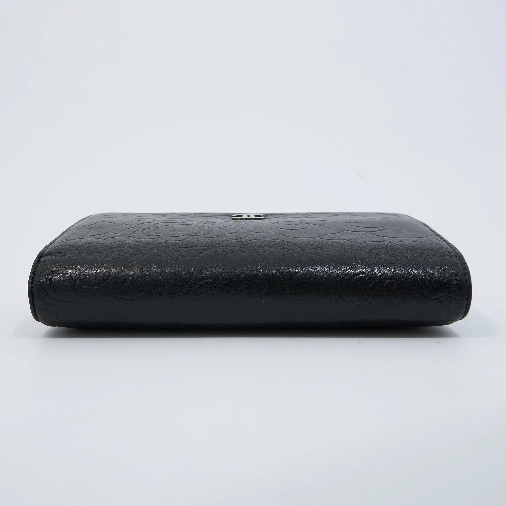 Chanel Camellia Black WOC SHW