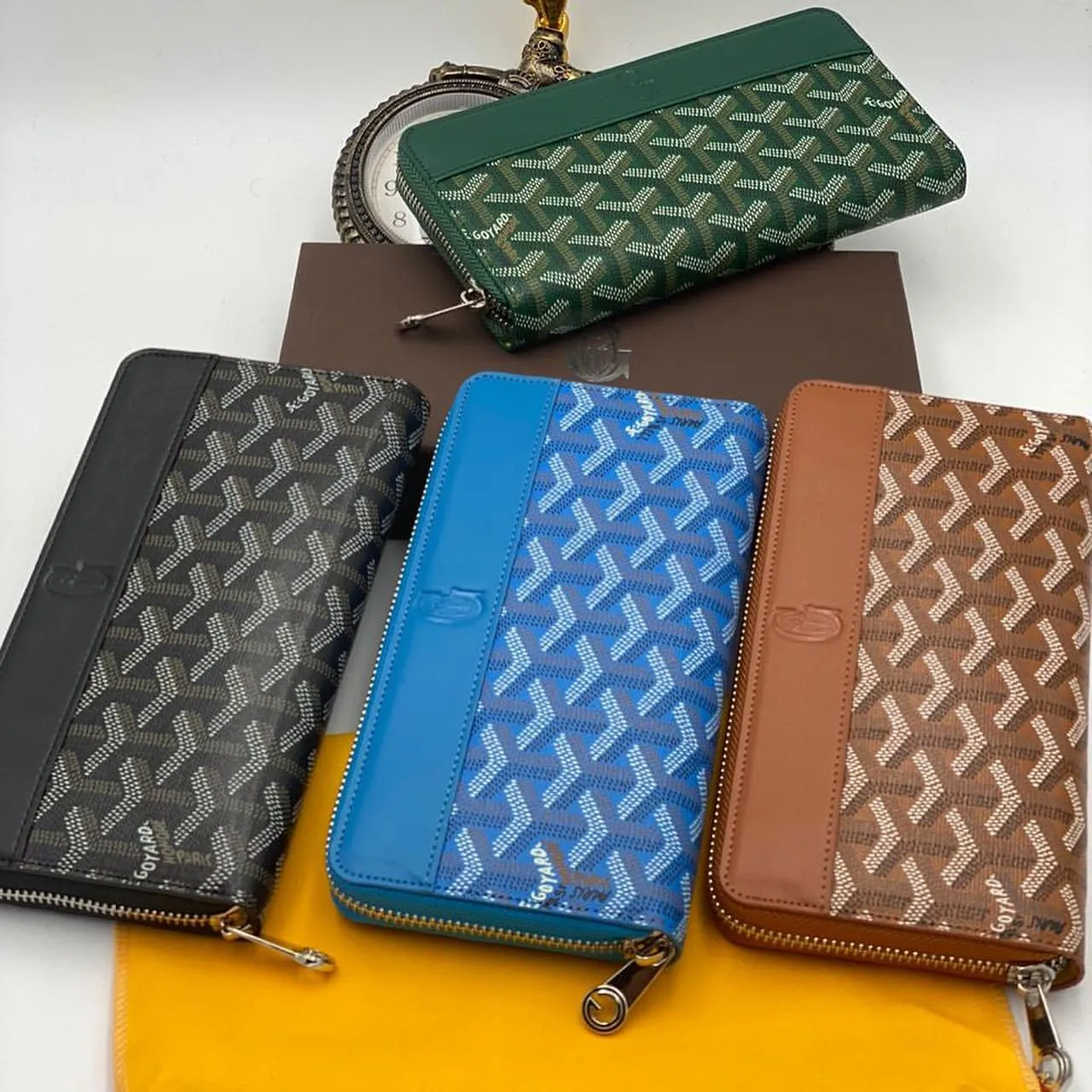 Designer Wallets - GYD - 6349