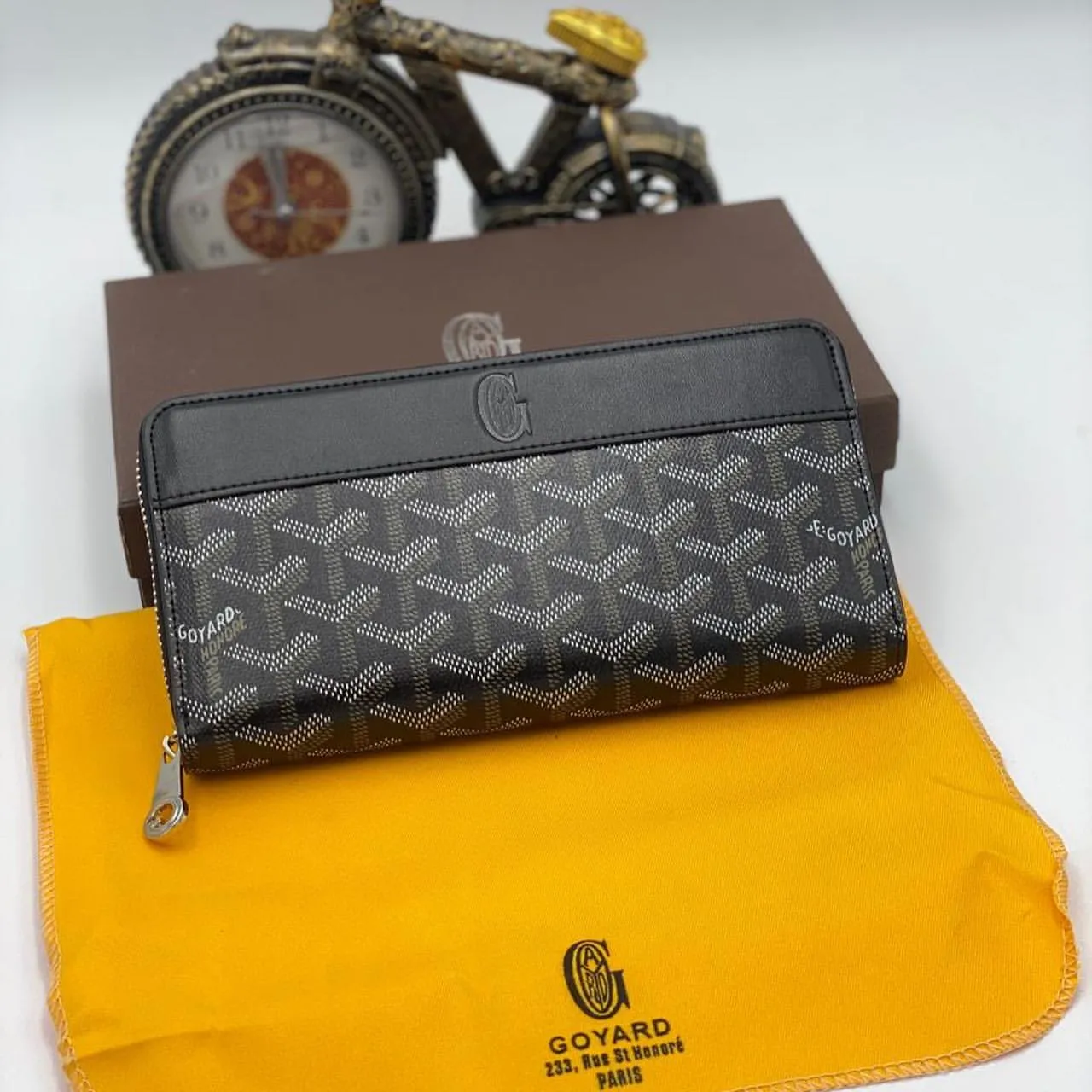 Designer Wallets - GYD - 6349