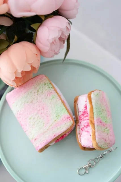 Ice Cream Sandwich Keypouch
