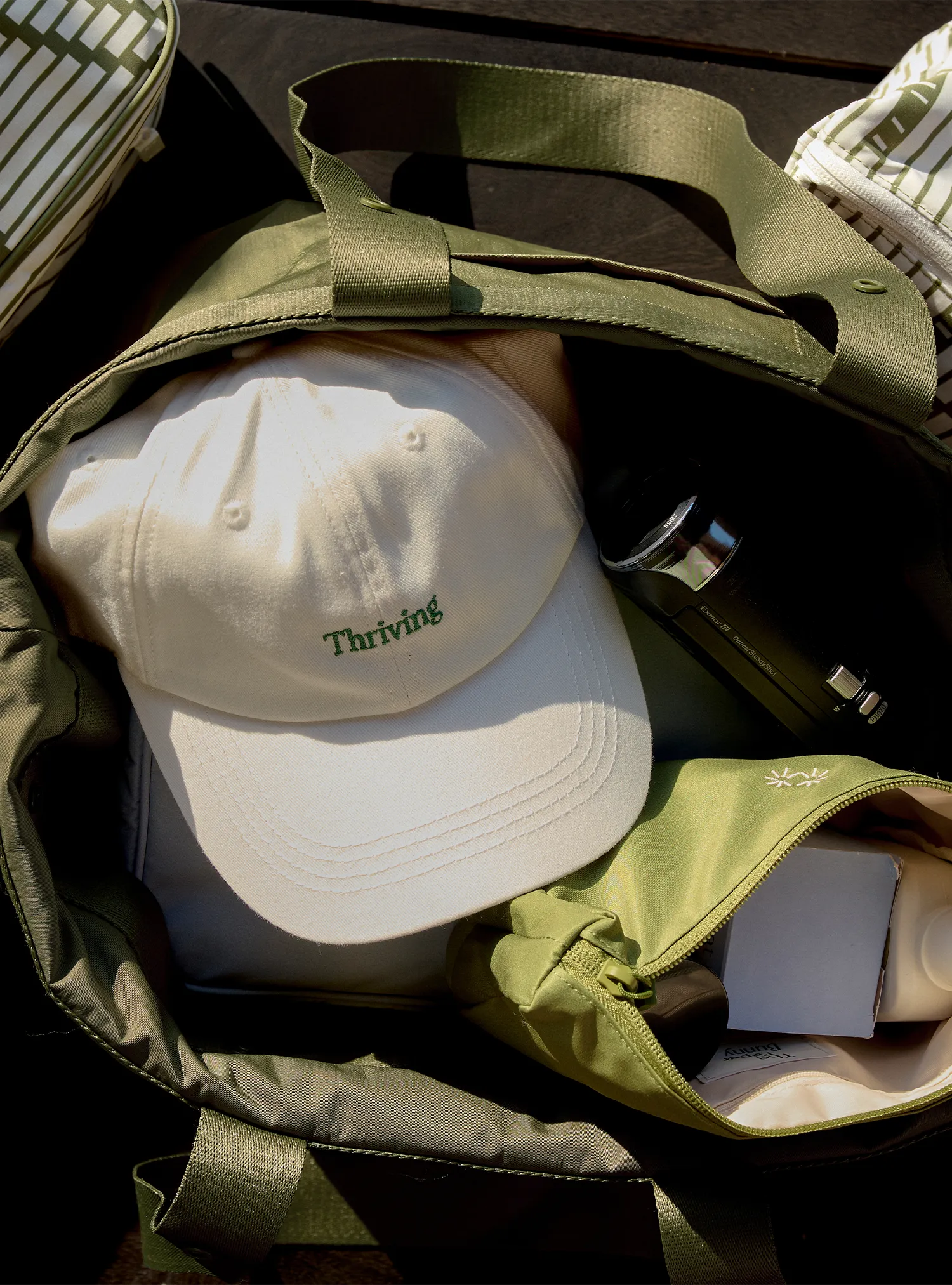 Travel Pouches (Thistle Clover)