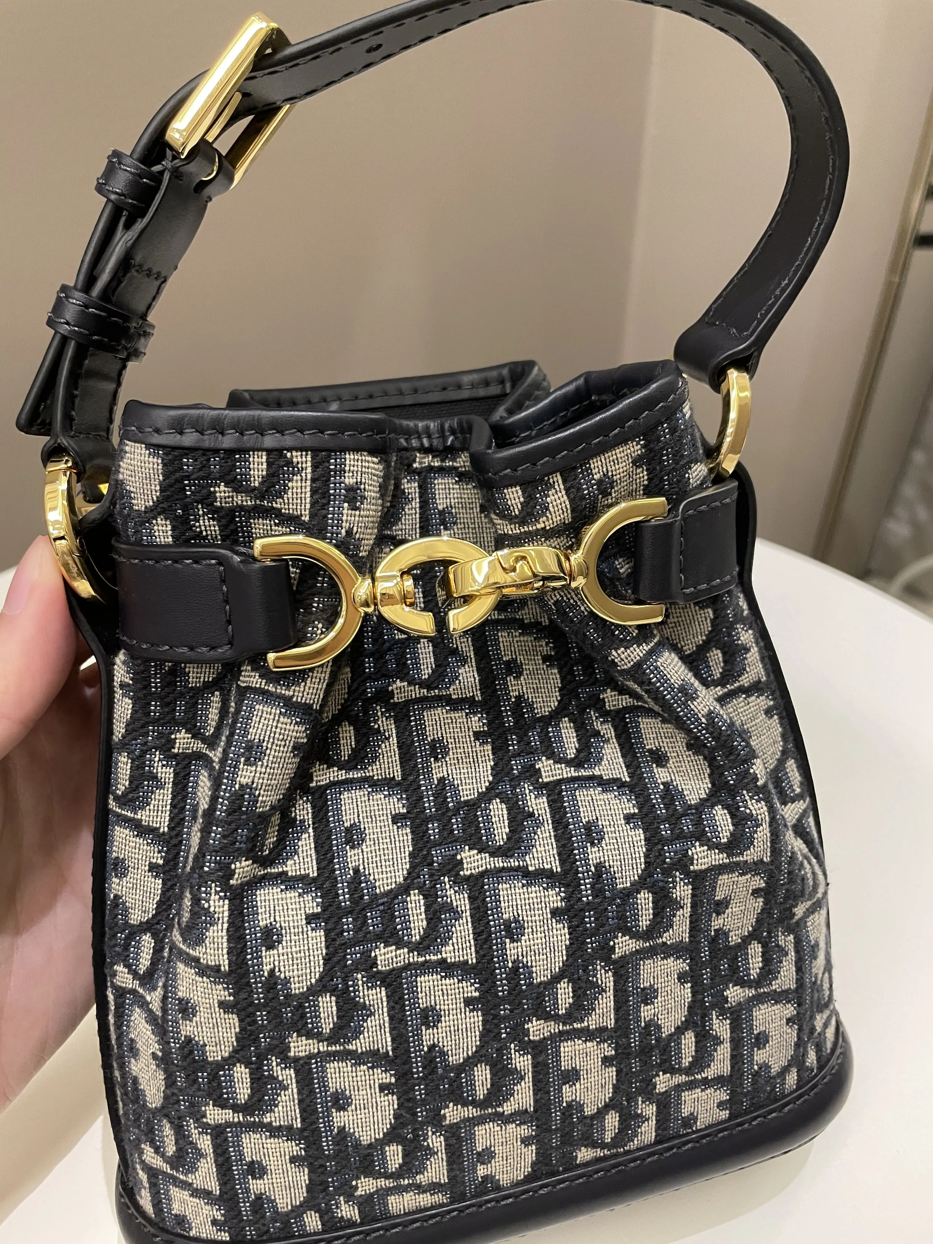 Trendy Inspired Dior C’est Bucket Bag Blue Dior Oblique