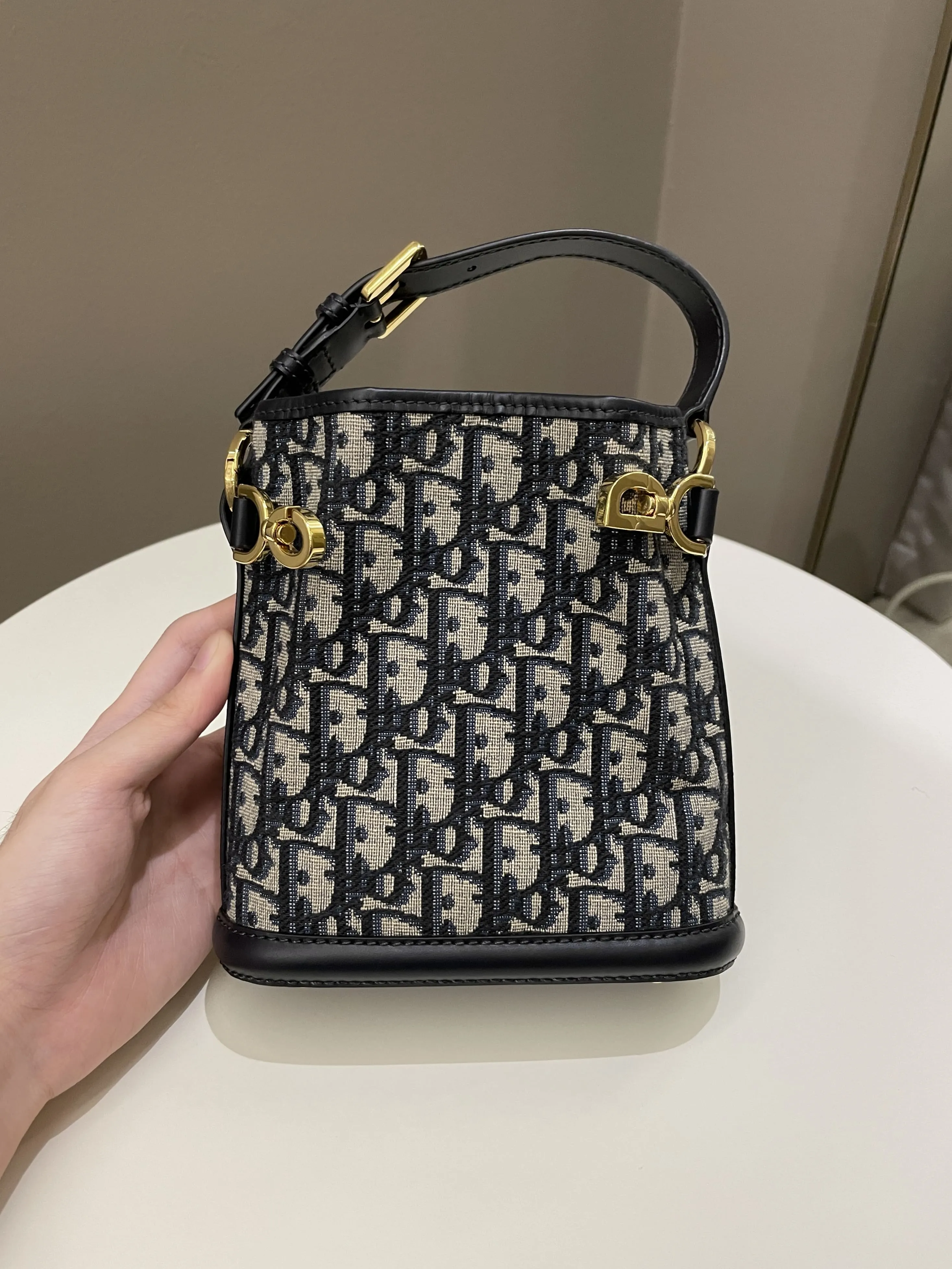 Trendy Inspired Dior C’est Bucket Bag Blue Dior Oblique