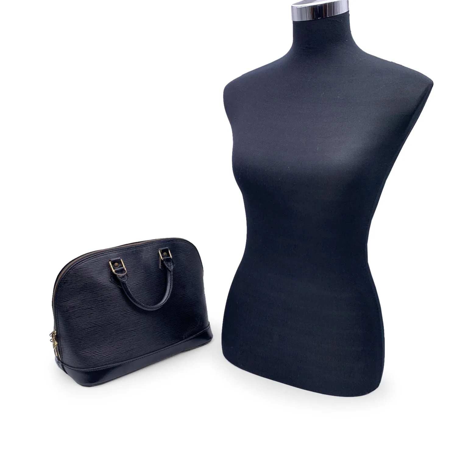 Trendy Inspired Louis Vuitton Vintage Black Epi Leather Alma Top Handle Bag